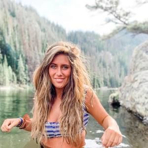 Meet your Posher, Jenna